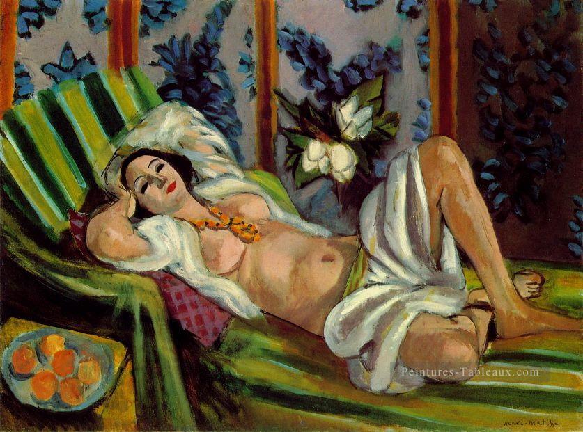 Odalisque avec Magnolias nue 1923 fauvisme abstrait Henri Matisse Peintures à l'huile